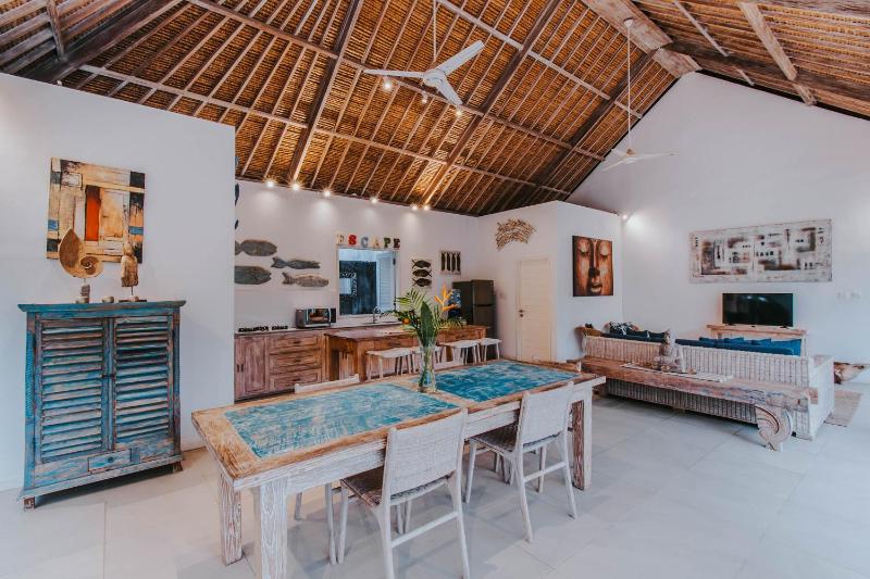 Villa Escape - image 28