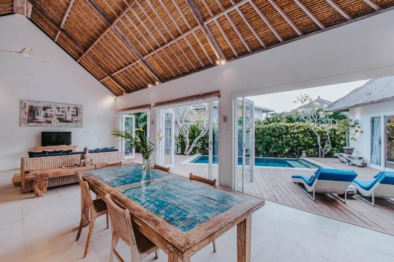 Villa Escape - image 25