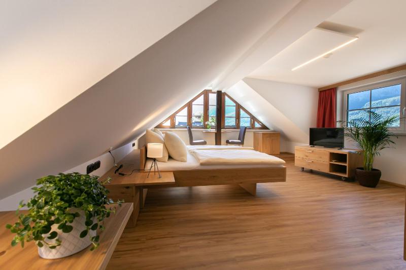 Holiday Home with Lake View image 4