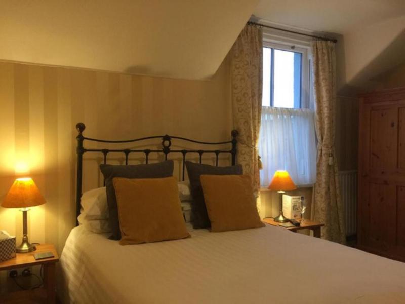 Glendale Guest House - image 7