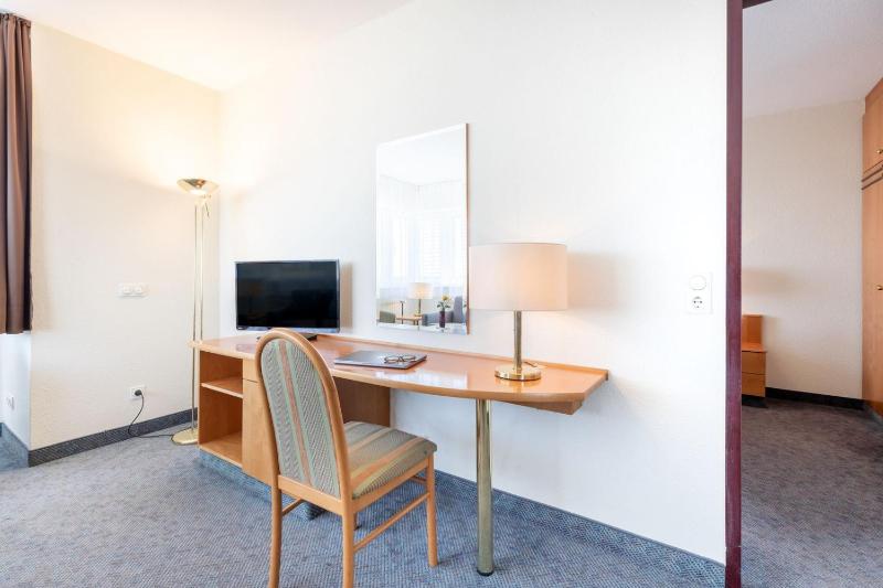 Studio Apartment (2 Adults) image 4
