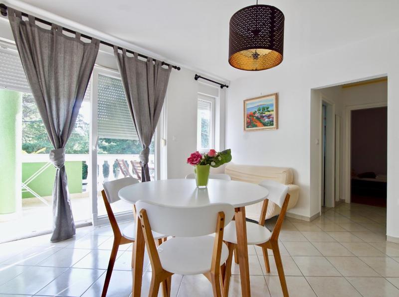 Two-Bedroom Apartment with Terrace image 4