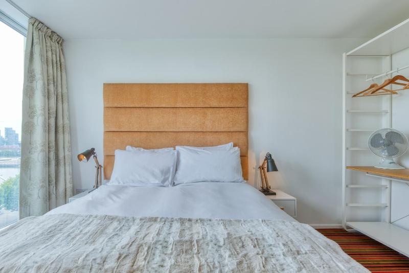 Apartment with Balcony image 4