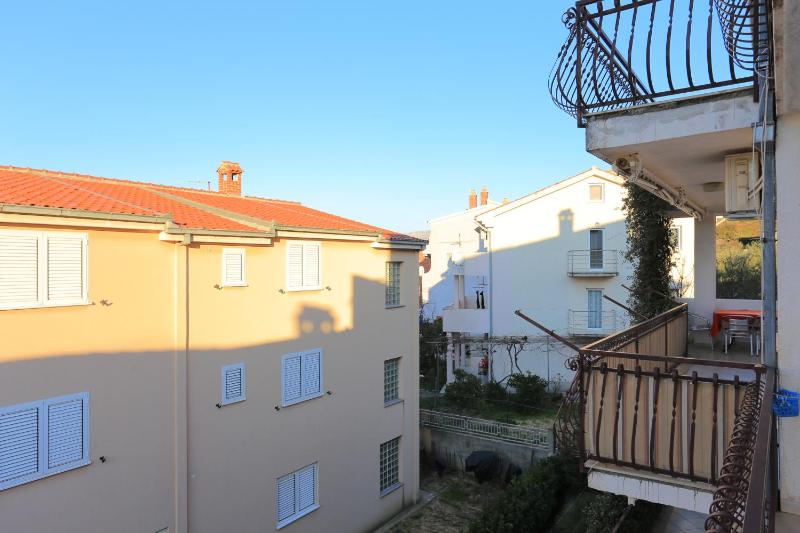Apartments with parking space Podstrana Split - 10249 - image 25