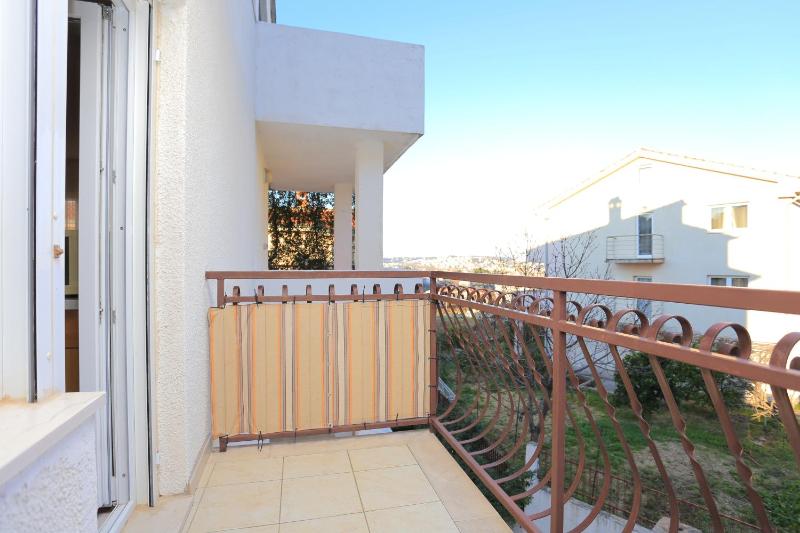 Apartments with parking space Podstrana Split - 10249 - image 7