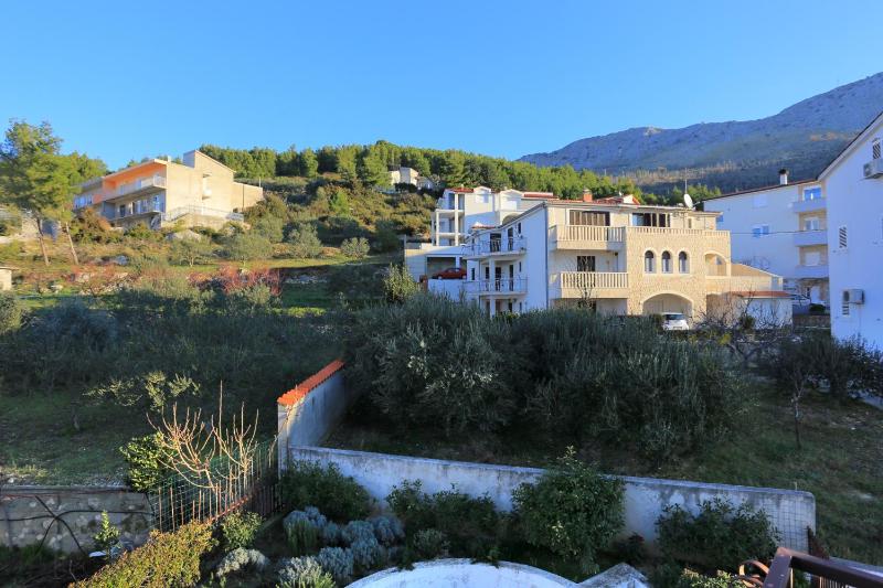 Apartments with parking space Podstrana Split - 10249 - image 23