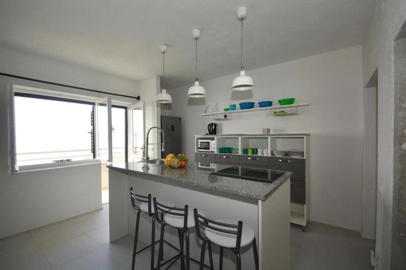 Apartments by the sea Sumpetar Omis - 13324 - image 29