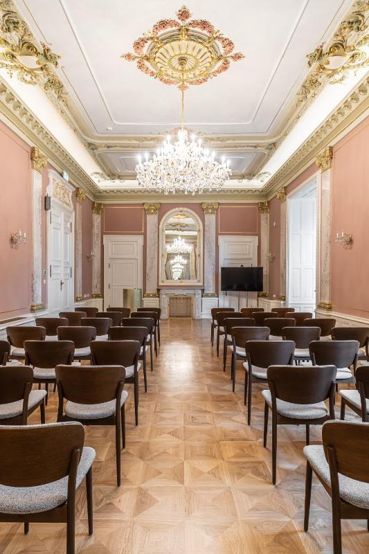 Hotel Altus Palace - Destigo Hotels - image 25