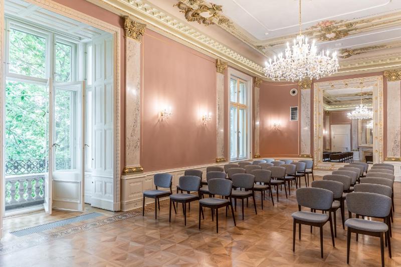 Hotel Altus Palace - Destigo Hotels - image 9
