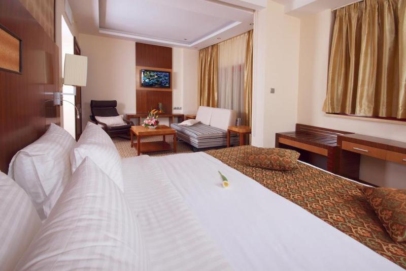 Suite image 2