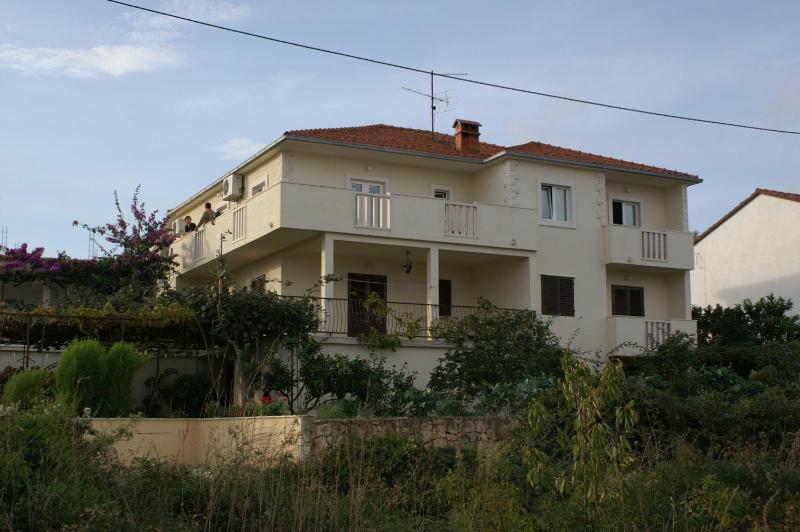 Apartments with parking space Supetar Brac - 2845 - image 14