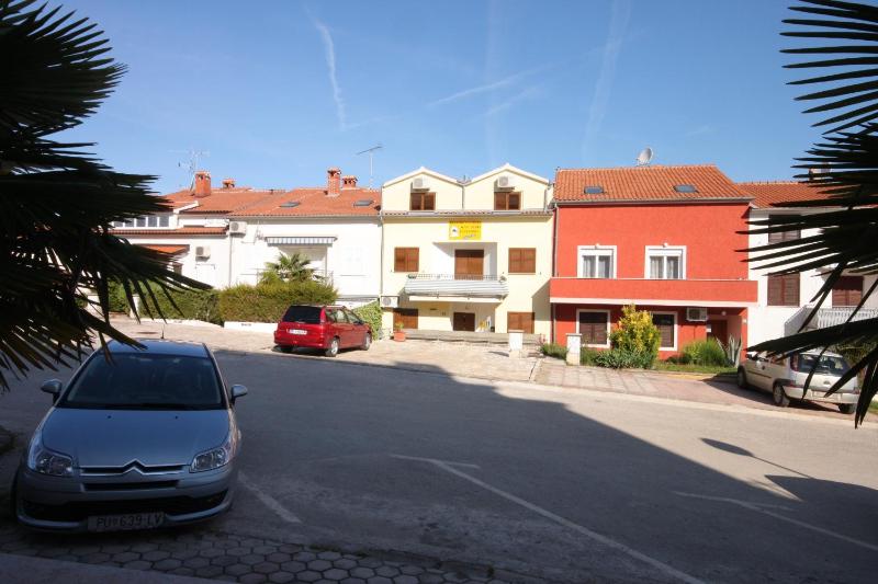 Two-Bedroom Apartment with Terrace image 2