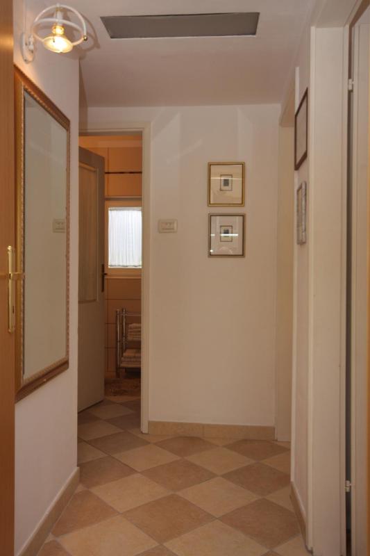Apartments by the sea Splitska Brac - 2865 - image 3
