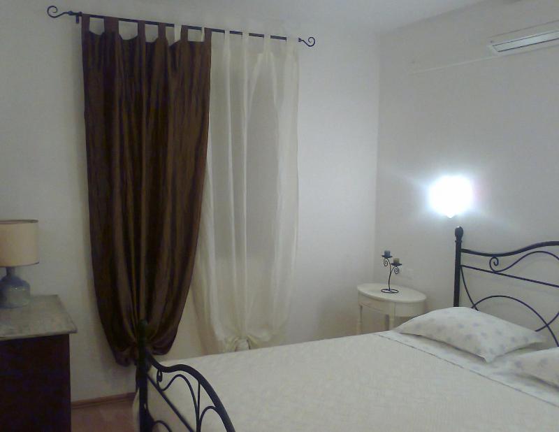 Apartments with parking space Bol Brac - 2900 - image 14