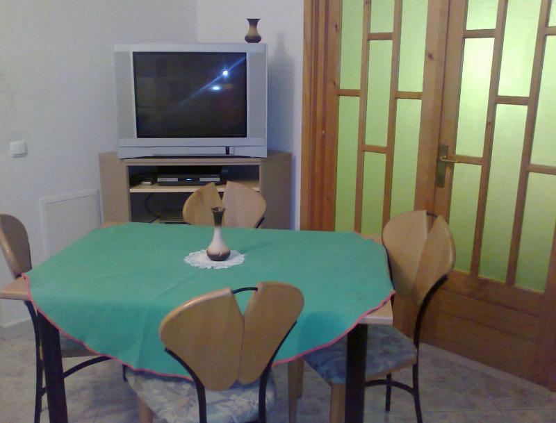 Apartments with parking space Bol Brac - 2900 - image 29