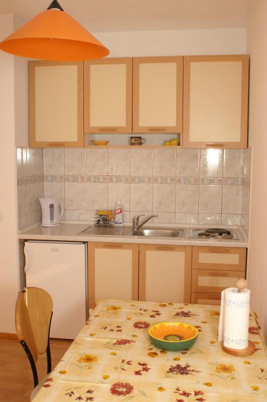 Apartments with parking space Bol Brac - 2900 - image 48