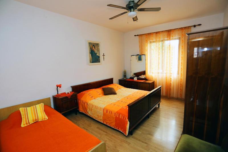 Apartments with parking space Supetar Brac - 2896 - image 6