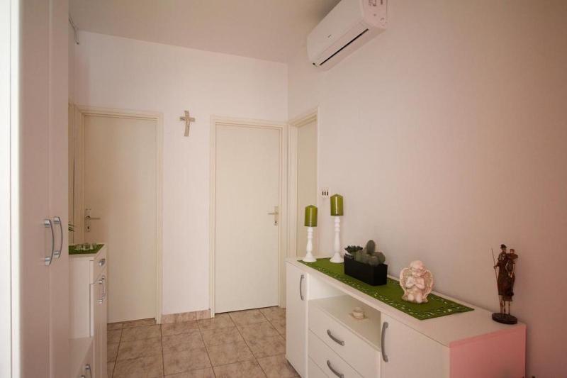 Apartments with parking space Supetar Brac - 2896 - image 20