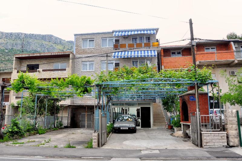 Apartments by the sea Sumpetar Omis - 2965 - image 28