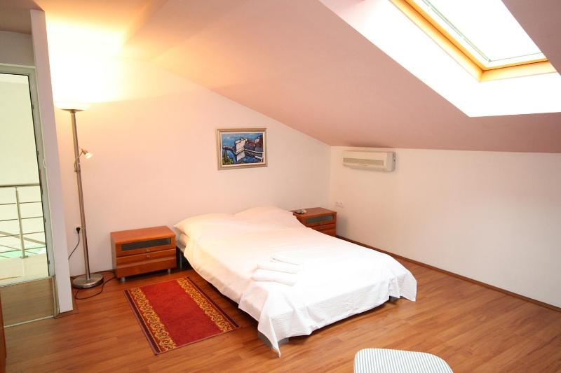 One-Bedroom Apartment with Balcony image 1