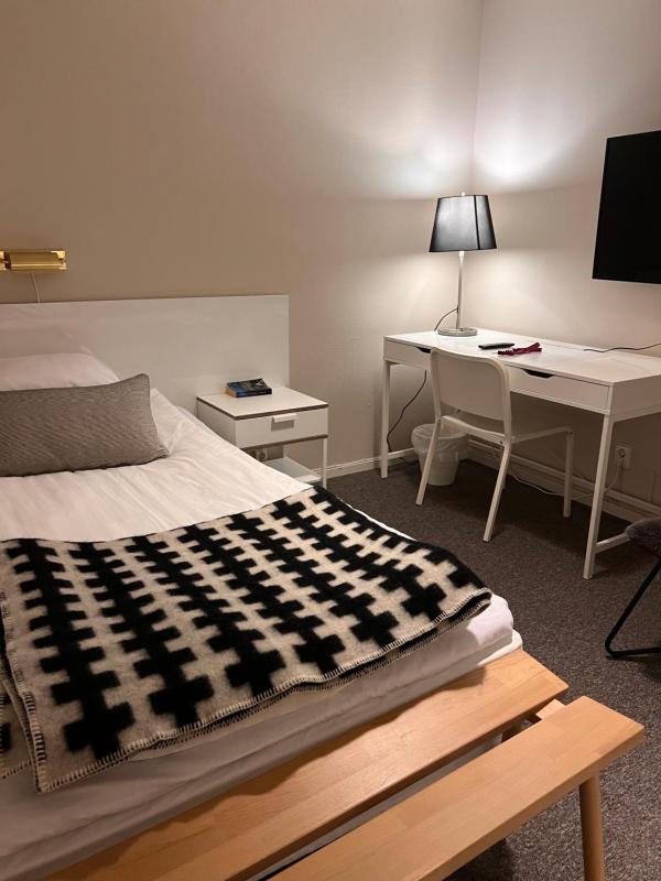 Single Room image 4