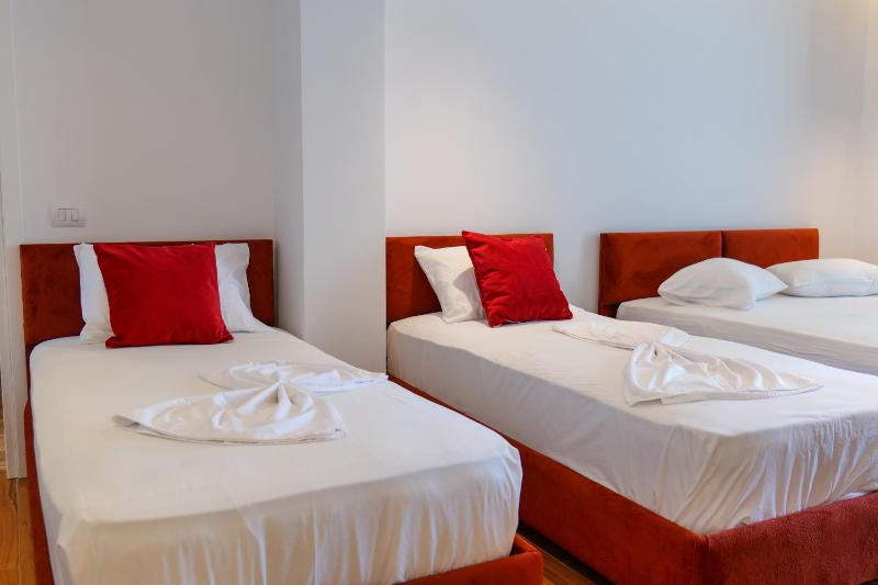 Quadruple Room with Balcony image 1
