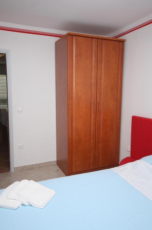 Two-Bedroom Apartment with Terrace and Sea View image 3