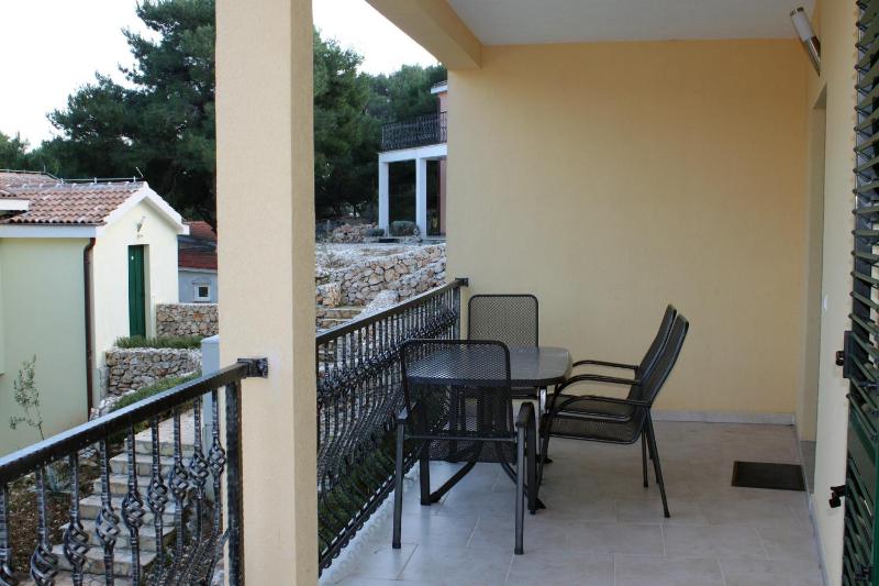 Two-Bedroom Apartment with Terrace and Sea View image 4