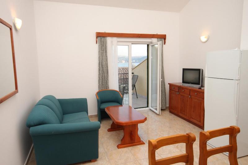 Two-Bedroom Apartment with Terrace and Sea View image 1