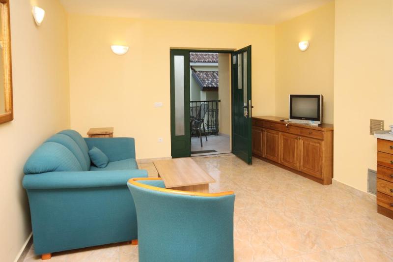 Two-Bedroom Apartment with Terrace and Sea View image 1
