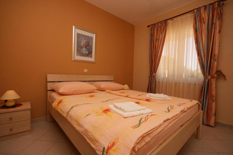 Apartments with parking space Novalja Pag - 3294 - image 3