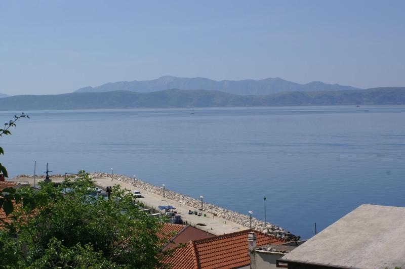 Two-Bedroom Apartment with Terrace and Sea View image 3