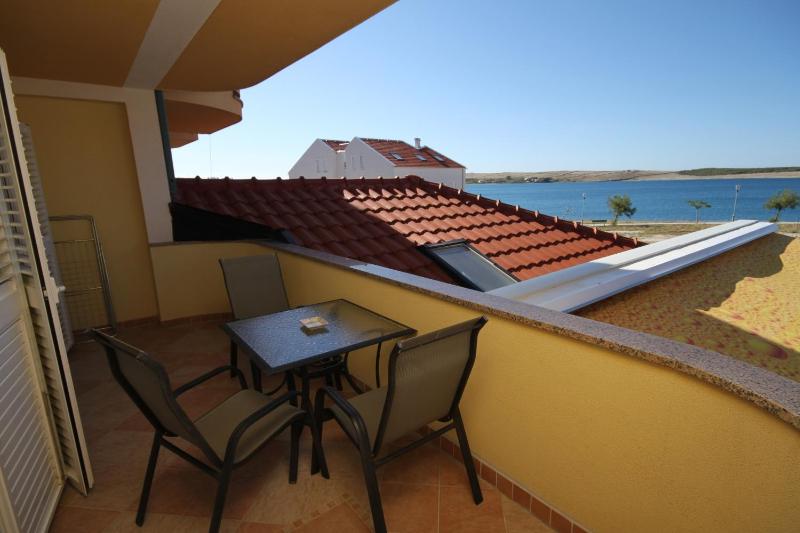 Studio with Terrace and Sea View image 3