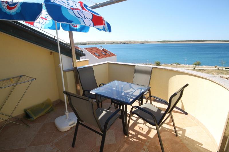 Two-Bedroom Apartment with Terrace and Sea View image 4