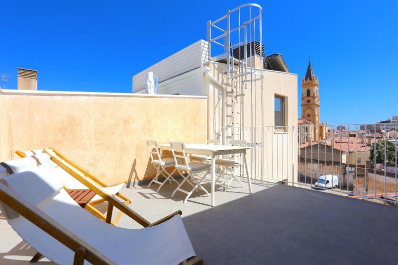 JUAN DE AUSTRIA Central Penthouse 4PAX - image 2