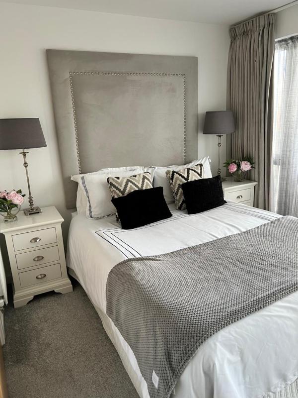 Two-Bedroom Apartment image 1