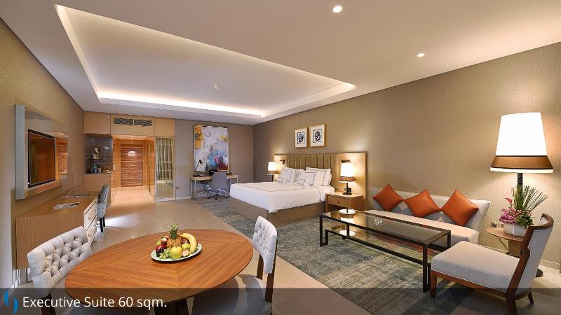 Executive Suite - Complimentary Luxury Transfers to Jumeirah Beach and Mall of Emirates image 1