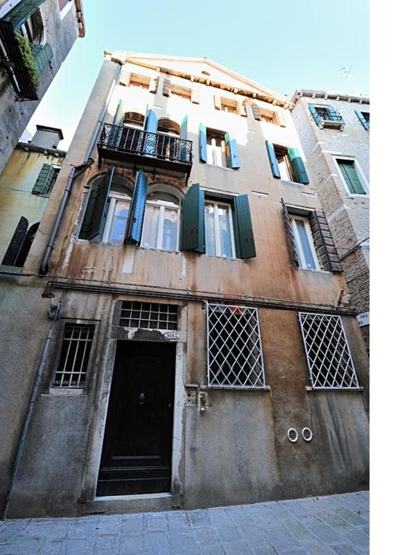 Two-Bedroom Apartment image 2