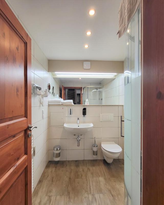 Apartment - Split Level image 4