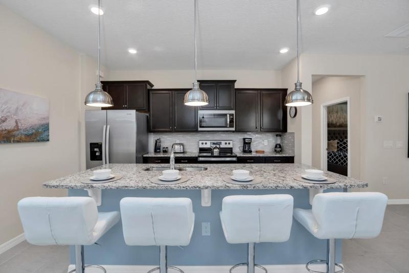 Brand New 6 Bed Windsor Island Resort Near Disney! villa - image 14
