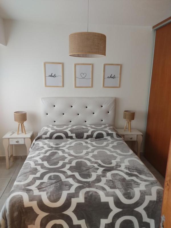 Dpto de 1 dormitorio en el centro de la ciudad - image 11