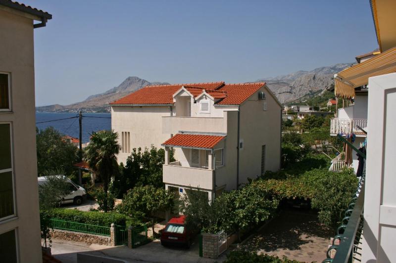 Studio with Balcony and Sea View image 3