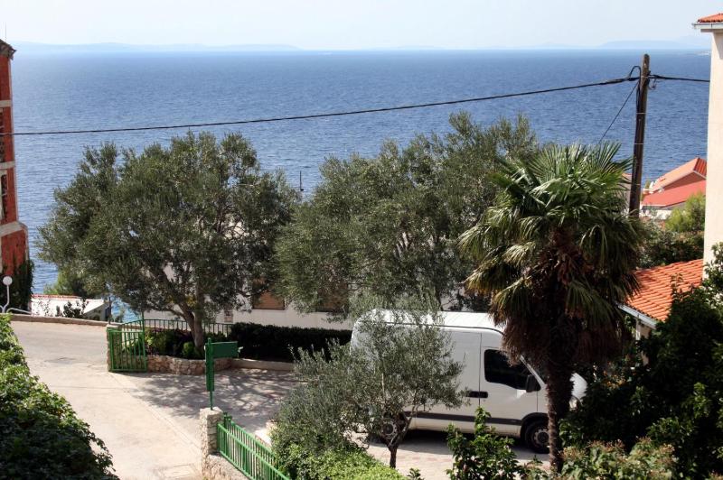 Studio with Balcony and Sea View image 2