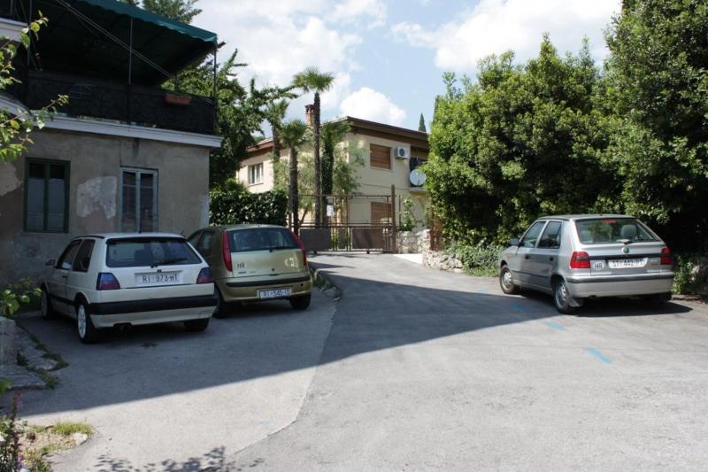 Apartments with a parking space Opatija - 3436 - image 18
