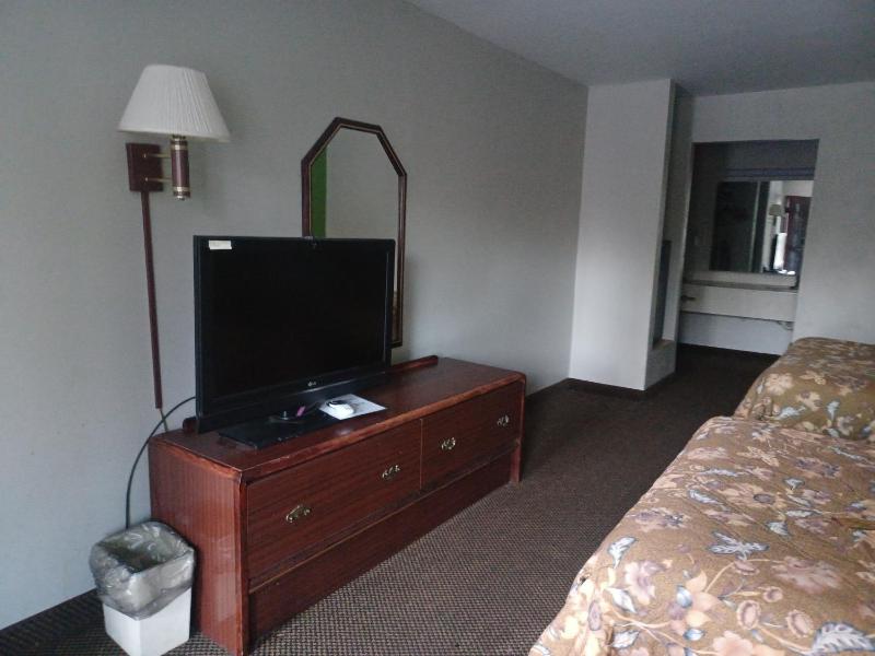 Double Room with Two Double Beds - Non-Smoking image 1