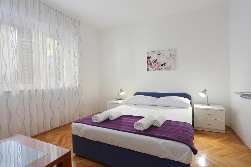 Apartments by the sea Brela Makarska - 2718 - image 19