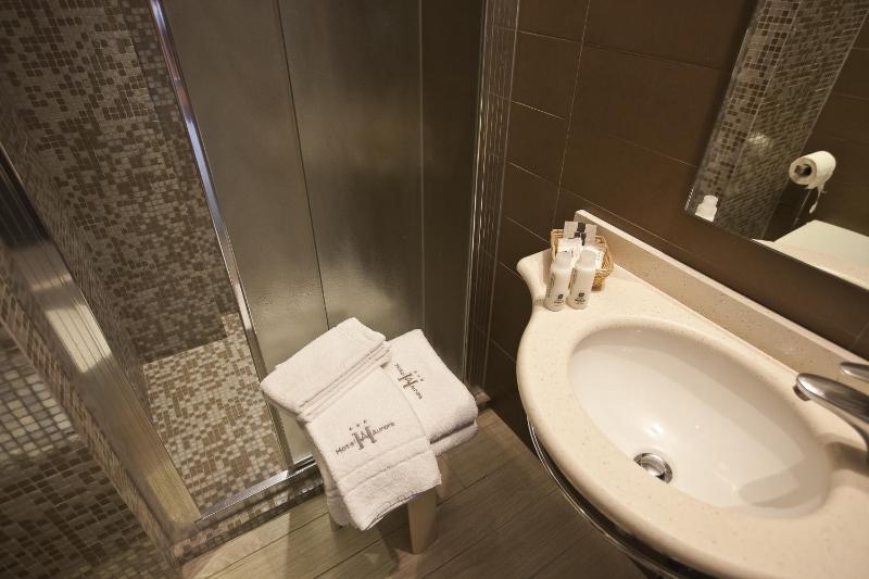 Hotel Aurora - image 10