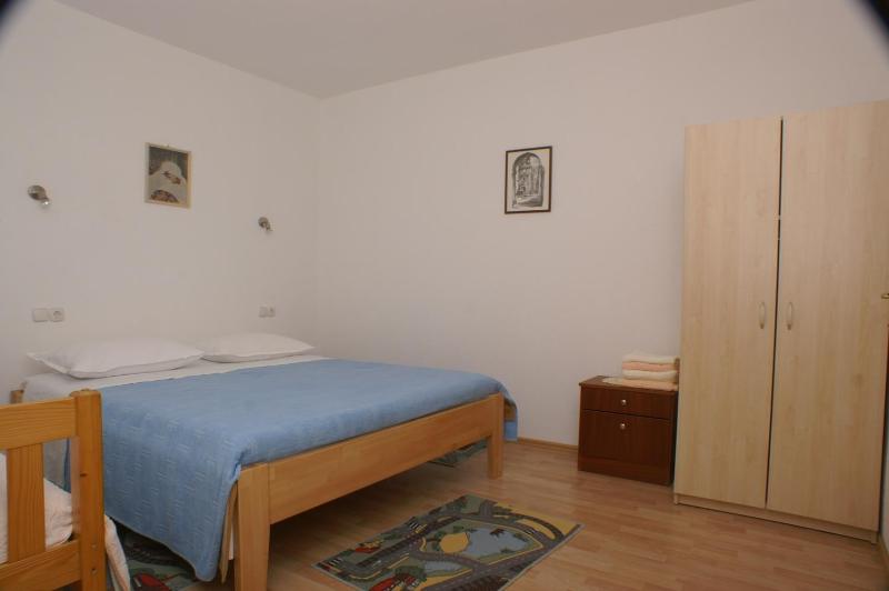 One-Bedroom Apartment with Terrace and Sea View image 1