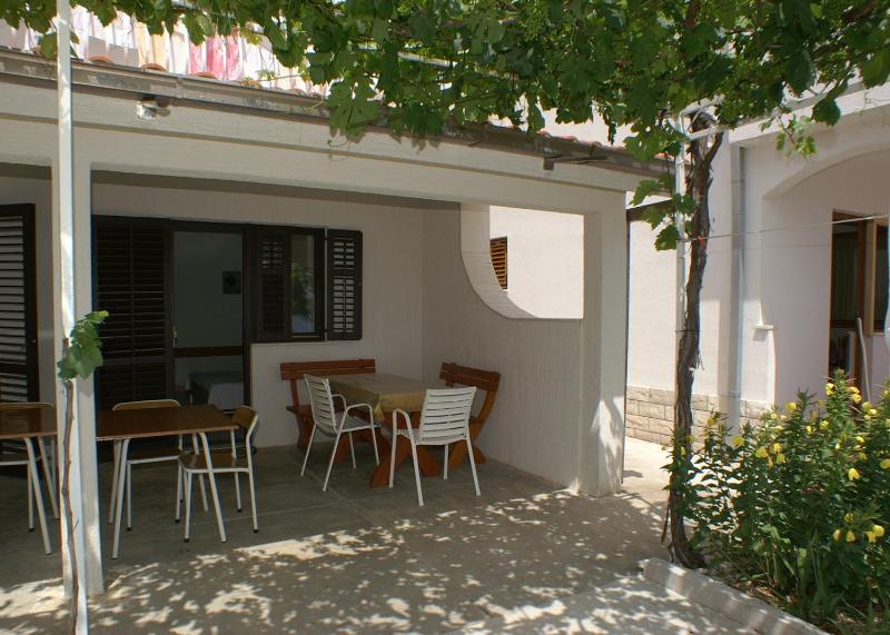 Studio with Terrace and Sea View image 3