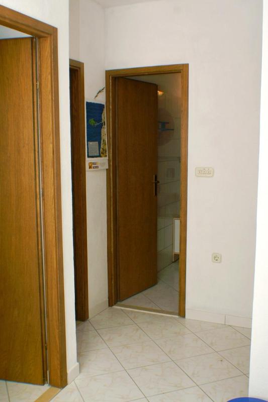 Two-Bedroom Apartment with Terrace and Sea View image 2